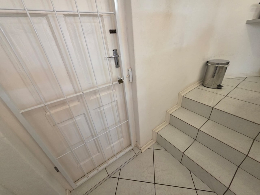 4 Bedroom Property for Sale in Wavecrest Eastern Cape